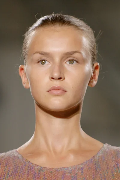 Look 10